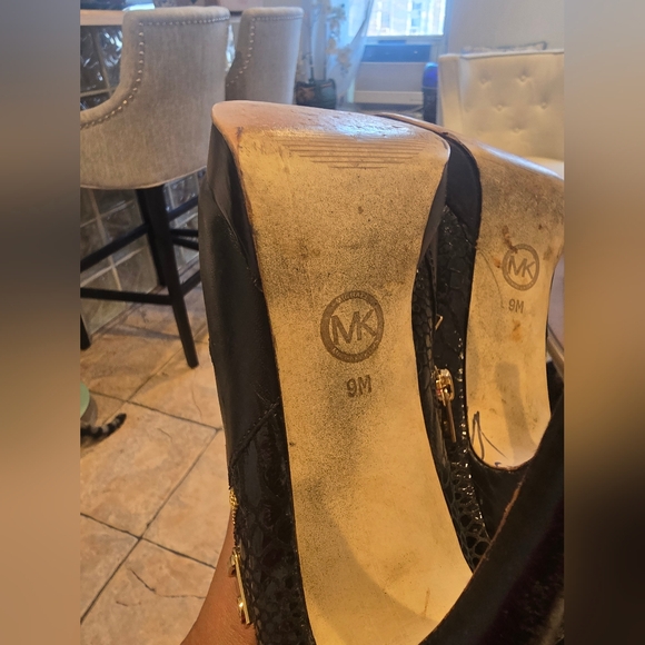 Michael Kors Black Stiletto Ankle Boots - Picture 5 of 17